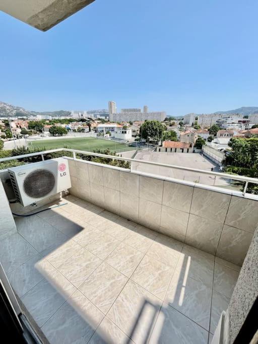 Paisible Face Au Stade Velodrome Appartement *