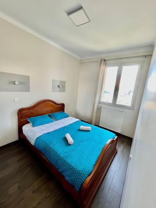 Appartement Paisible Face Au Stade Velodrome Marseille
